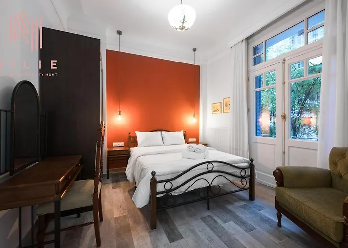 Elegant, Nilie Hospitality Mgmt Apartmán